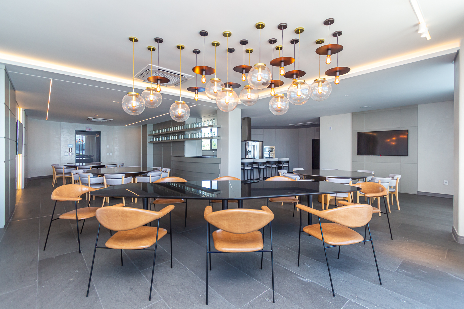 Fotografia de salão de festas em edifício Porto Belo - Áreas comuns fotografia imobiliária