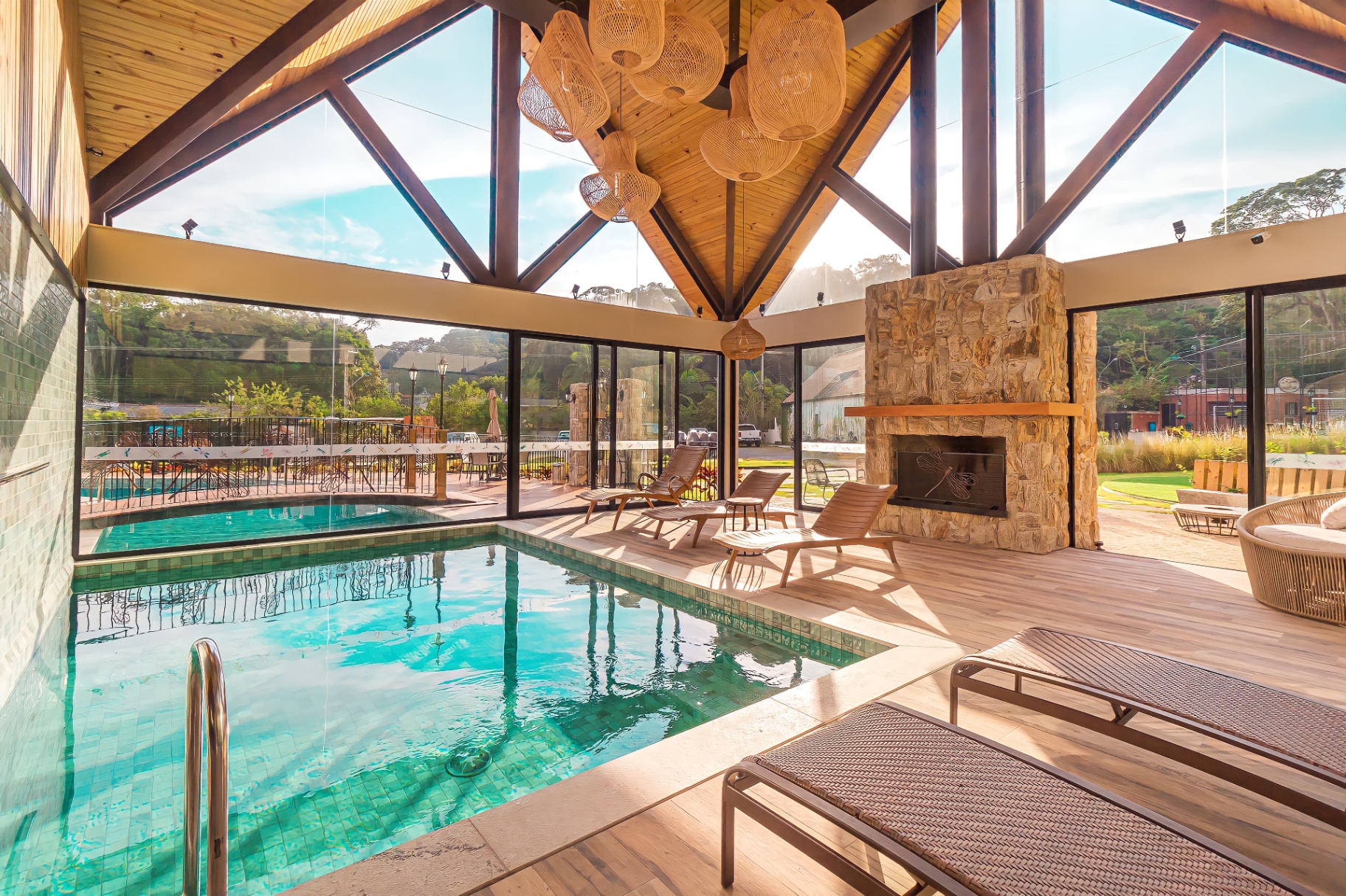 Área de lazer instagramável — Airbnb & Temporada em Itapema